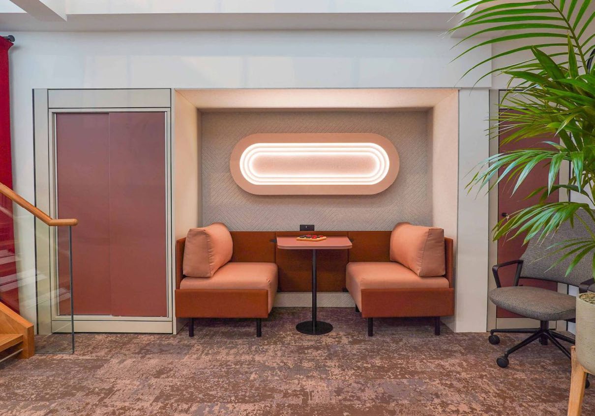 Navig8 photo 9