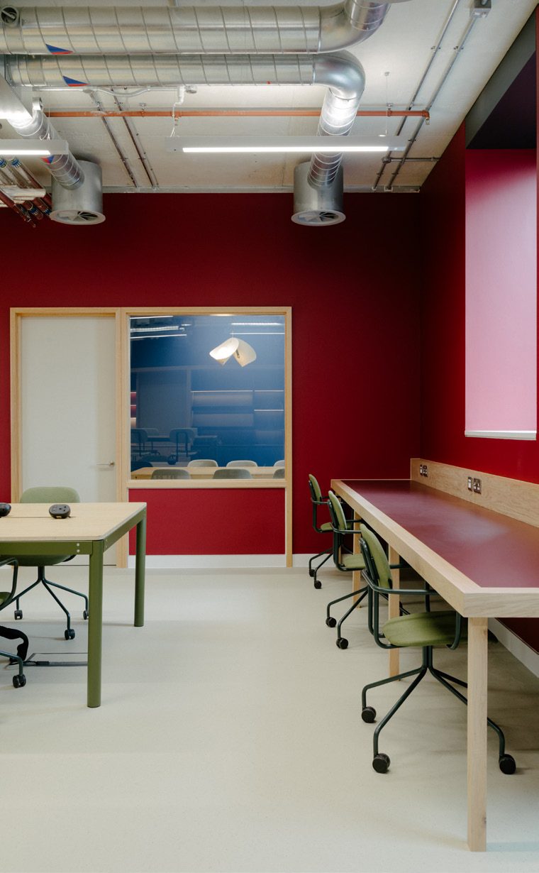 AKT II — completed installation, view 5