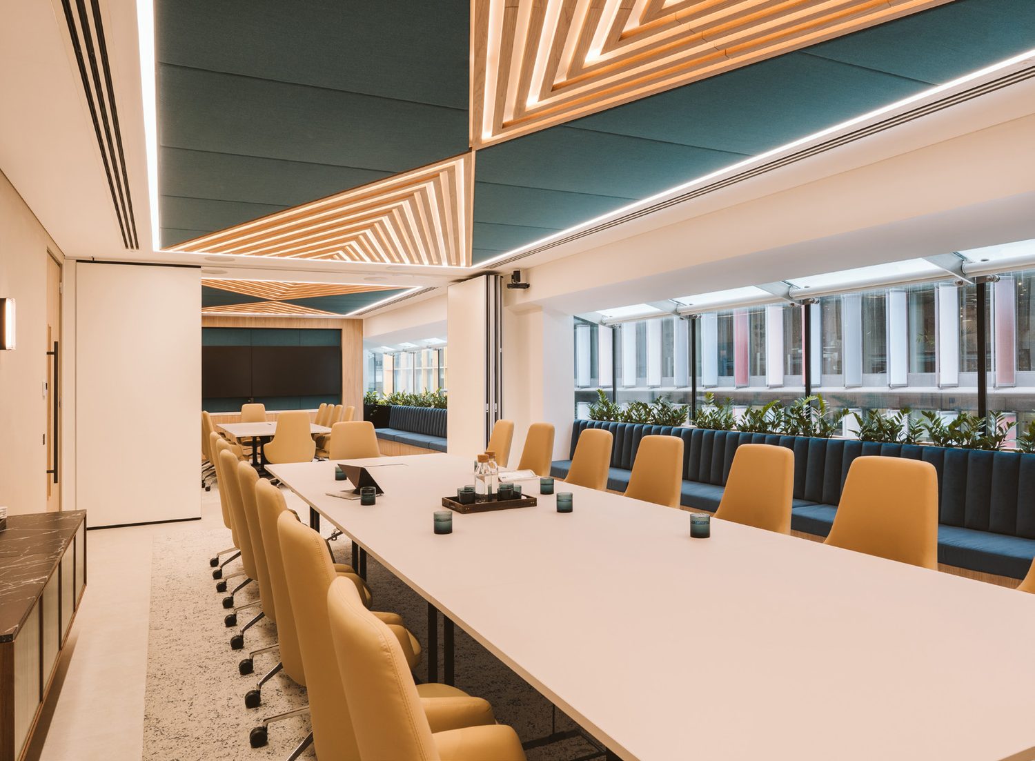 Glas Agency — completed installation, view 3