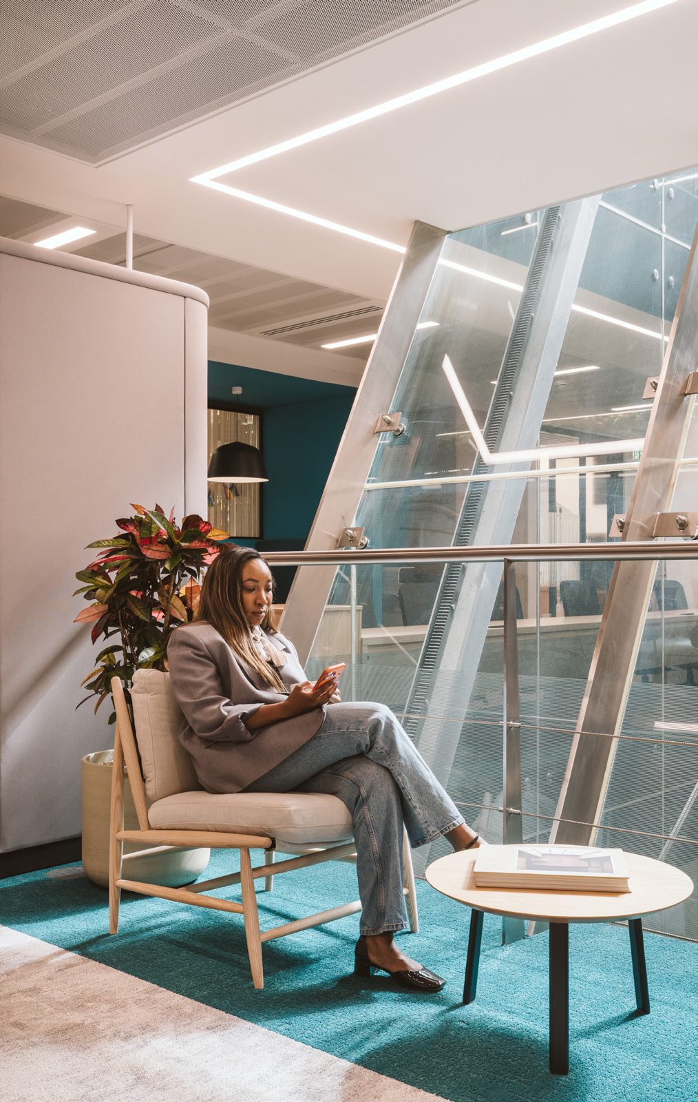 Glas Agency — completed installation, view 4